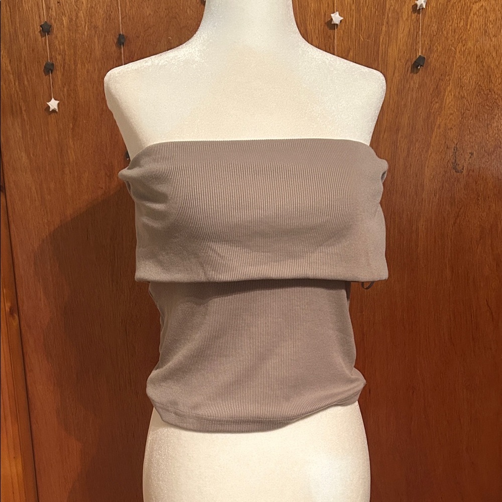 GU Tan/Gray Off The Shoulder Top